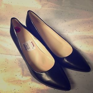 Nine West size 10 Wedges